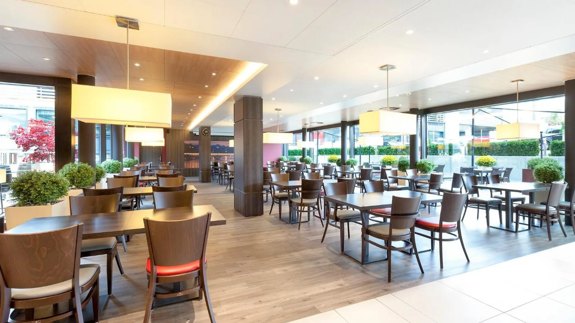 Holiday Inn Express Zuerich Airport By Ihg Rümlang 3*,  Suíça