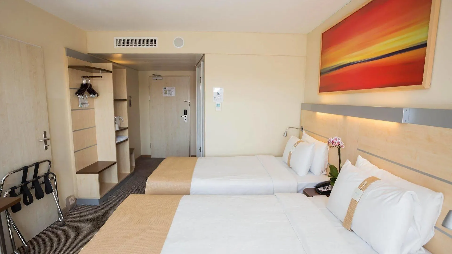 *** Hotel Holiday Inn Express Zuerich Airport By Ihg Rümlang Suíça